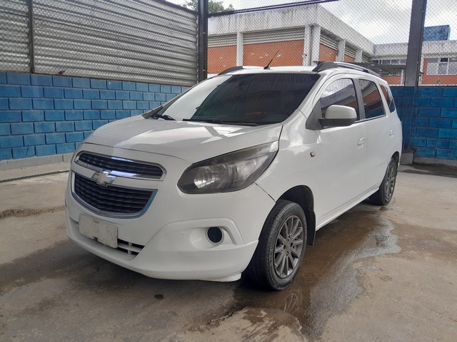 CHEVROLET SPIN 1.8L MT LTZ 2014