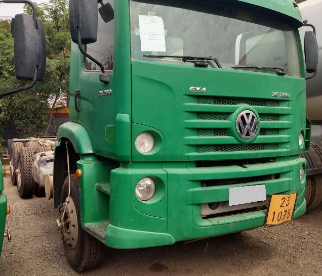 VOLKSWAGEN 26.280 6X4(CONSTELL.C.LEITO) 3E